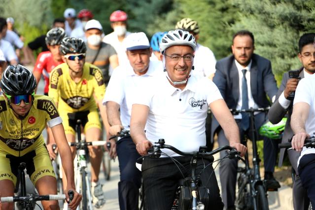 Meram’da çocuklar bisiklet yarışı için pedal çevirecek