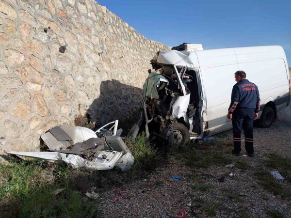 Konya’da Minibüs Kazası: 1 Yaralı