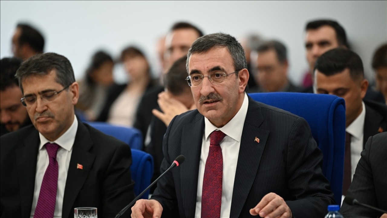 Cumhurbaşkanı Yardımcısı Yılmaz, TBMM Plan ve Bütçe Komisyonunda 2025 yılı bütçesini sundu