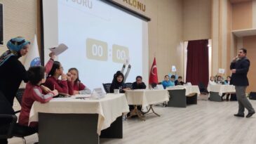 Kulu’da “Haydi Bil Bakalım” Bilgi ve Kültür Yarışması ilçe finali yapıldı