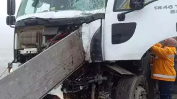 Karapınar’da Tır Kazası: 1 Yaralı