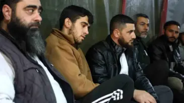 Konya’da Bina Çöktü: Amca ve Yeğen 7 Saat Sonra Kurtarıldı