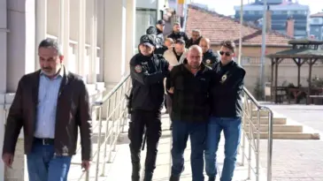 Konya’da Çöken Bina Soruşturmasında 6 Gözaltı