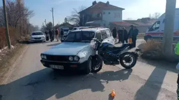 Konya’da Motosiklet ve Otomobil Çarpıştı: 2 Yaralı