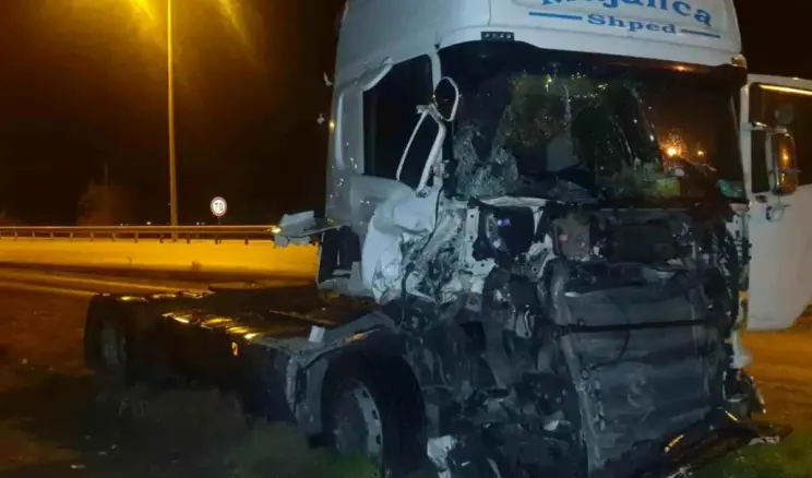 Çalınan TIR, Jandarmanın Takibiyle Bulundu