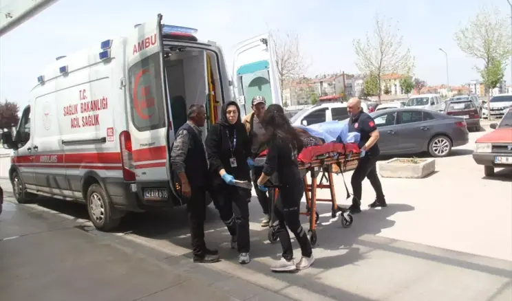 Konya’da Çiftçi ve Çocuk Yaralandı