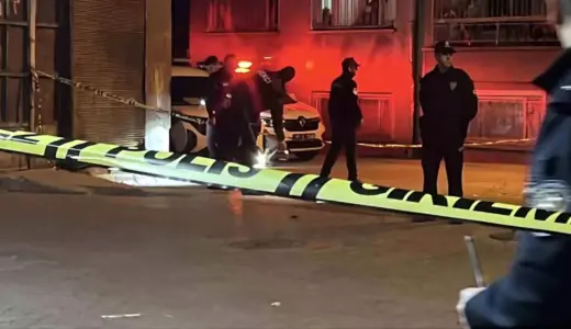 Yan bakma kavgasında silahlar çekildi, 5 yaşındaki çocuk hayatını kaybetti