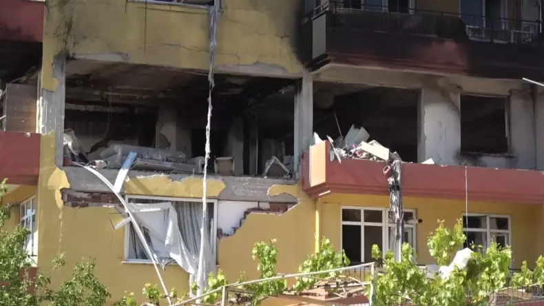 Boşanma Krizi Patlama Getirdi