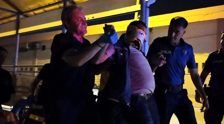Alkollü Sürücü Yaya Alt Geçidine Uçtu