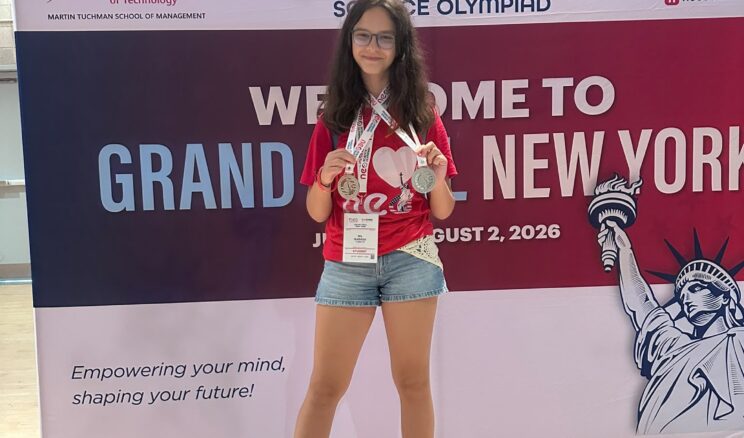Nil Karasu’dan Uluslararası Neoscience Olimpiyatları’nda Çifte Gümüş Madalya
